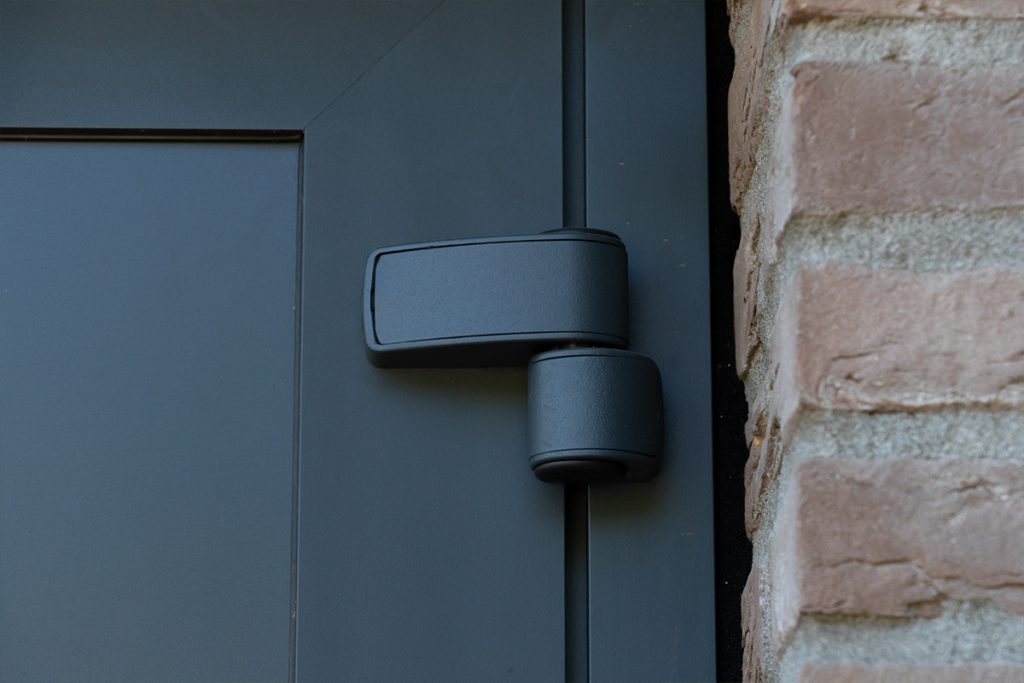 Openslaande garagedeur antraciet