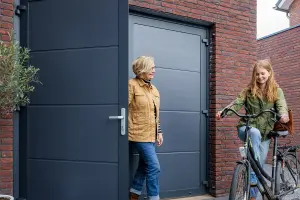 Garagedeuren-voor-het-hele-gezin Garagedeuren voor het hele gezin