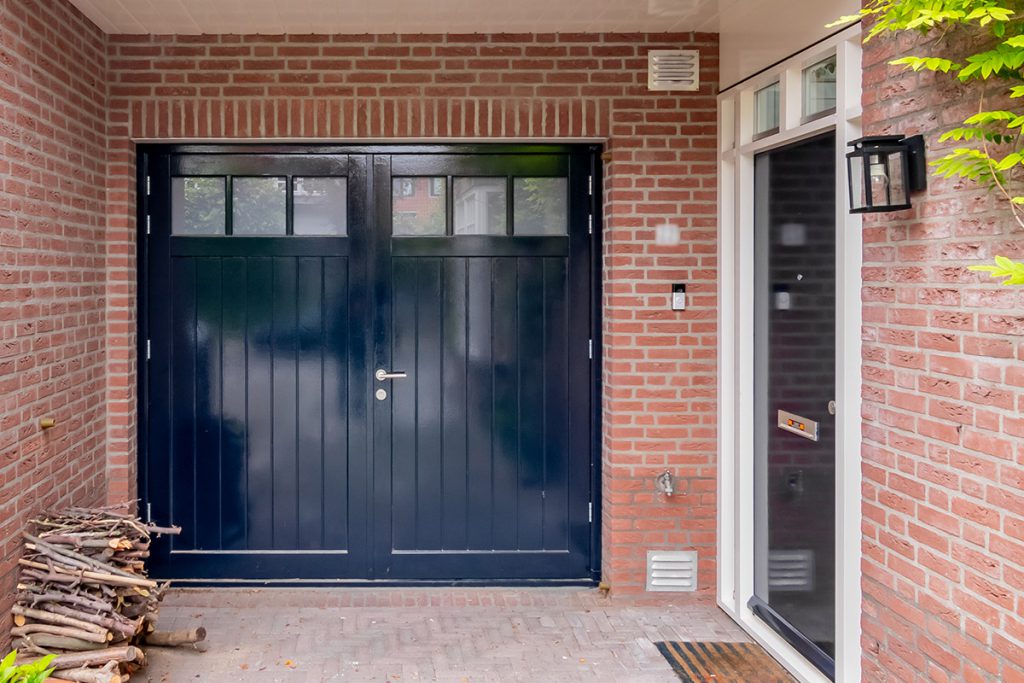 Garagedeur jaren'30 woning