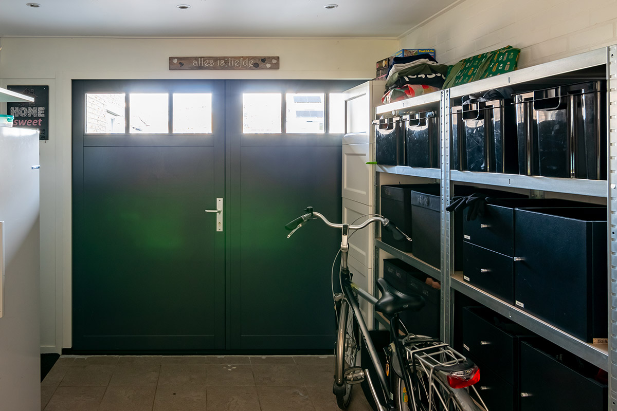 Garagedeur met HR++ glas