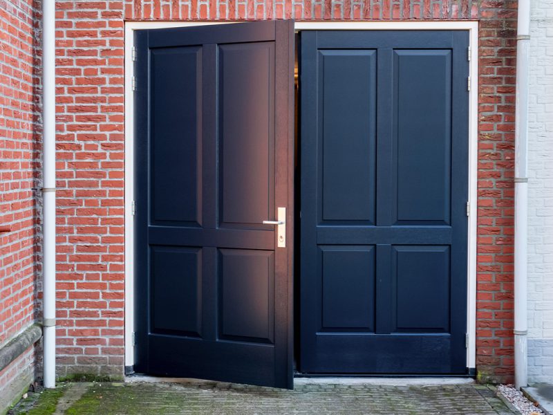 openslaande garagedeur bossing