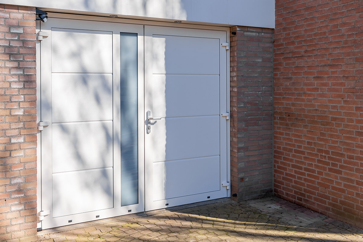 openslaande-garagedeur-hoge-kwaliteit openslaande garagedeur hoge kwaliteit
