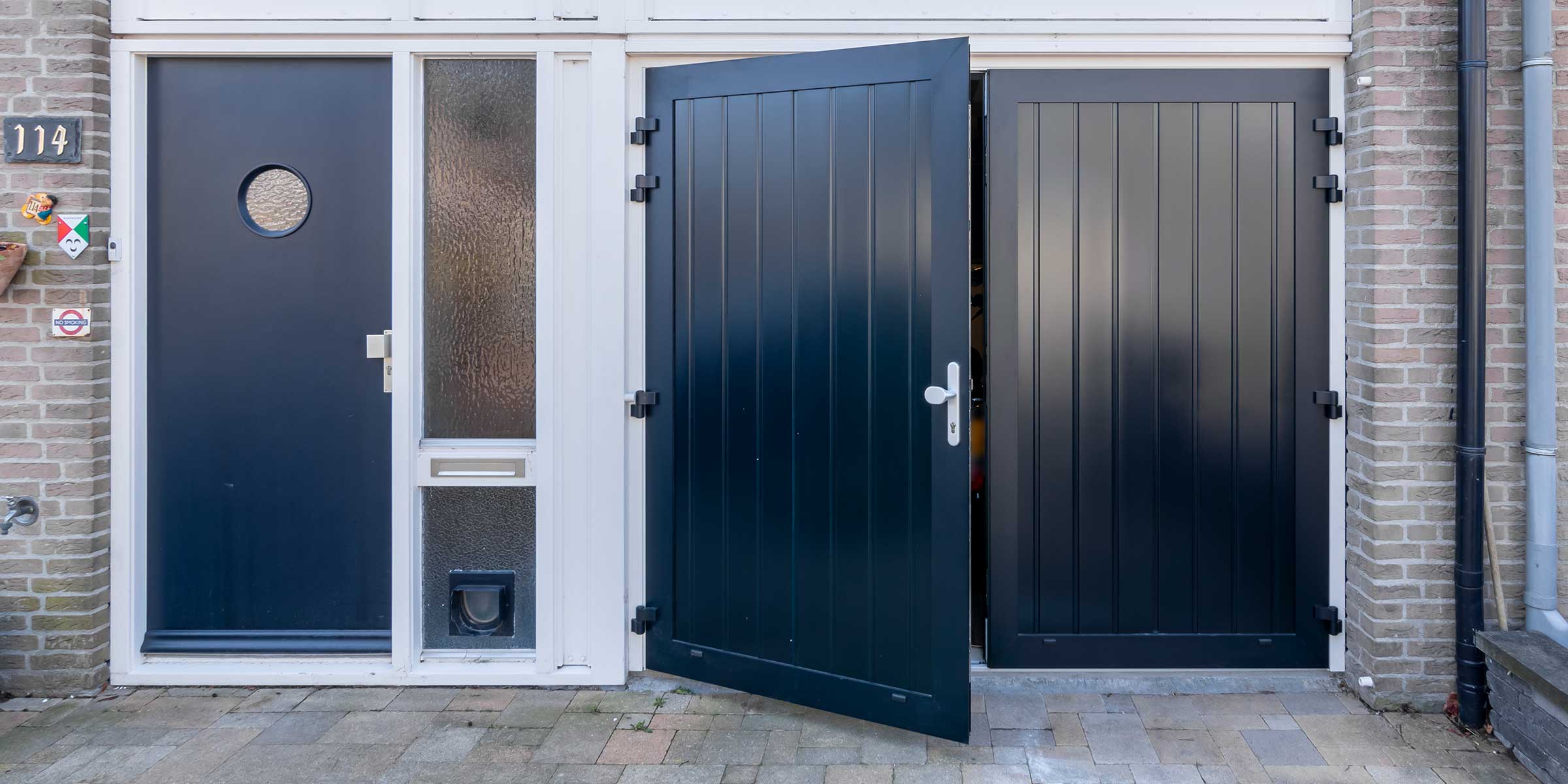 Openslaande garagedeuren antraciet