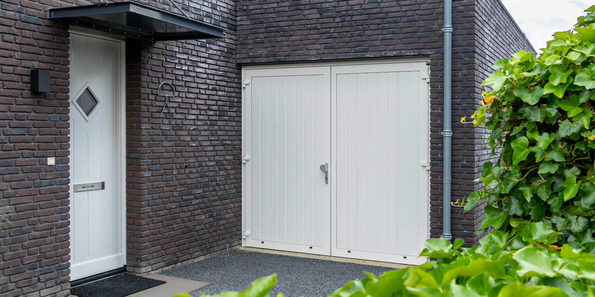 Ambassa garagedeur wit
