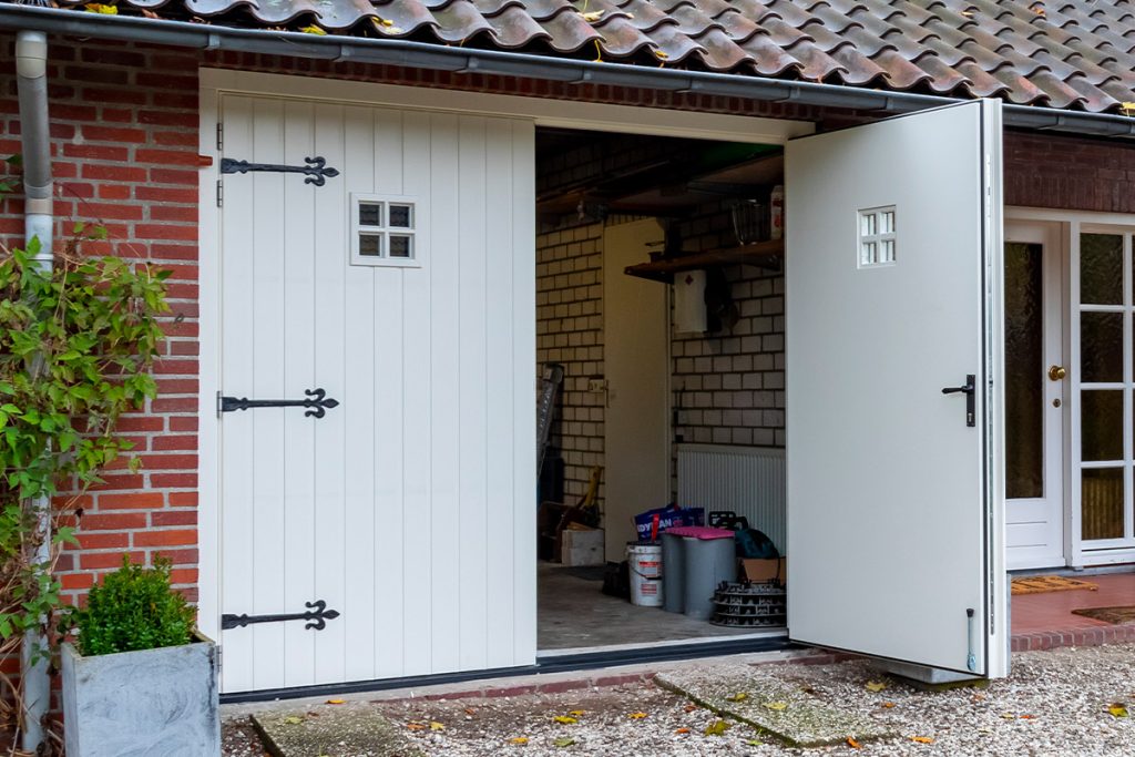 Garagedeur Engelse stijl