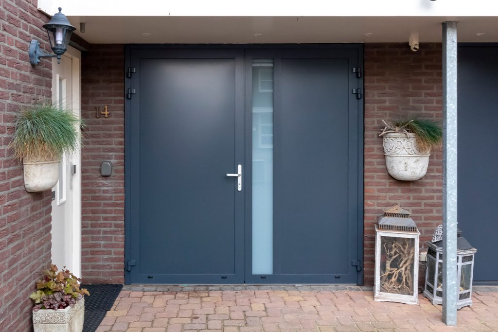 Garagedeur met glas