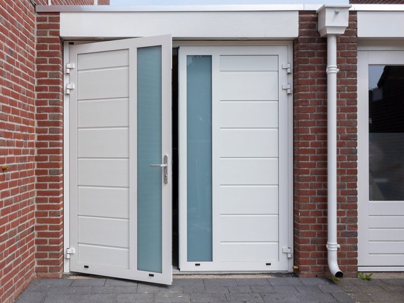 Garagedeur met glas