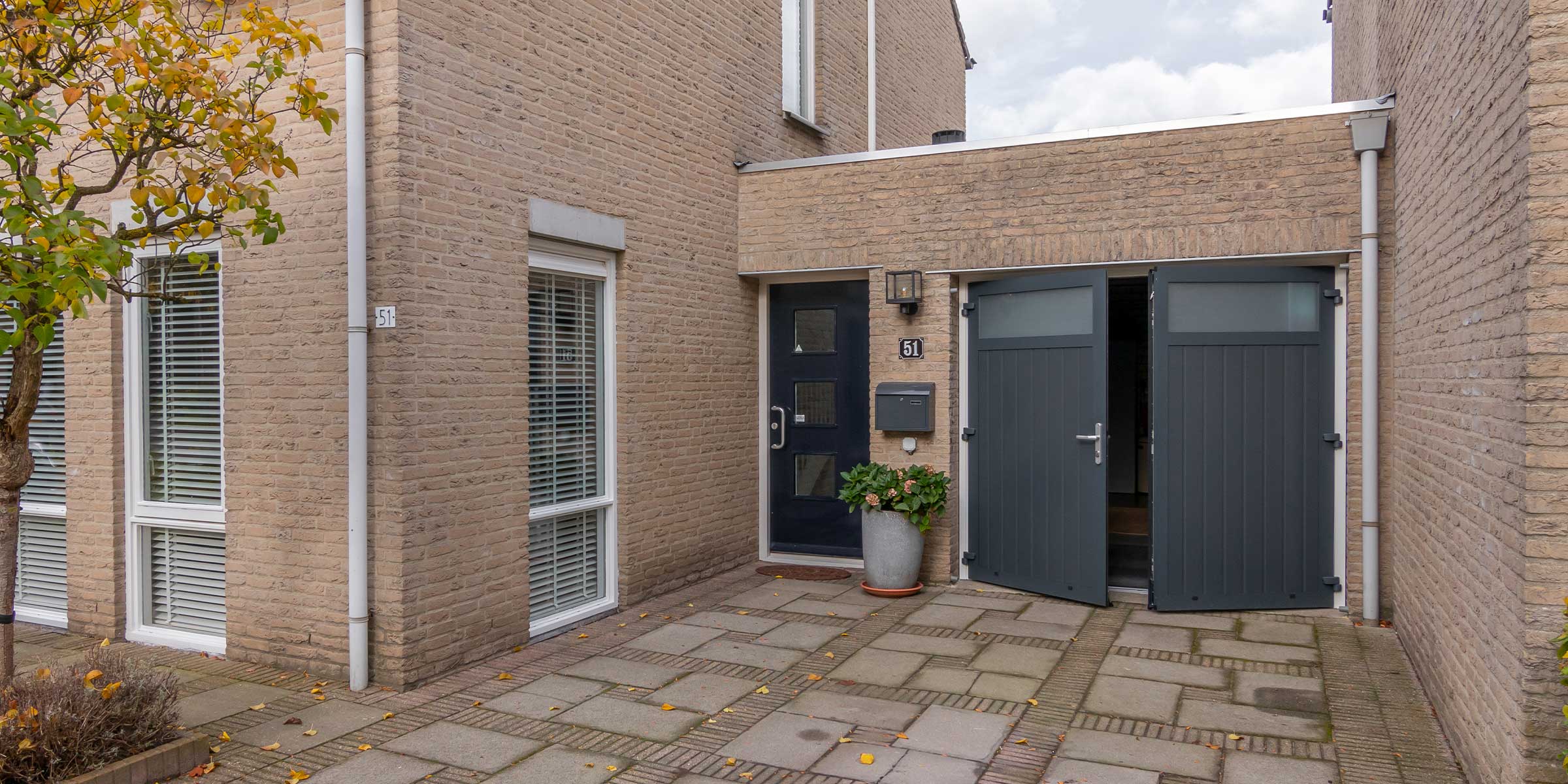 Openslaande garagedeuren antraciet