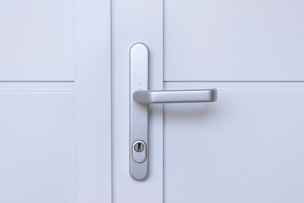 Veilige openslaande garagedeuren