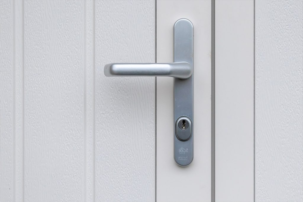 garagedeur vrij van onderhoud