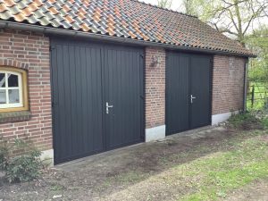 Nieuwe schuurdeur
