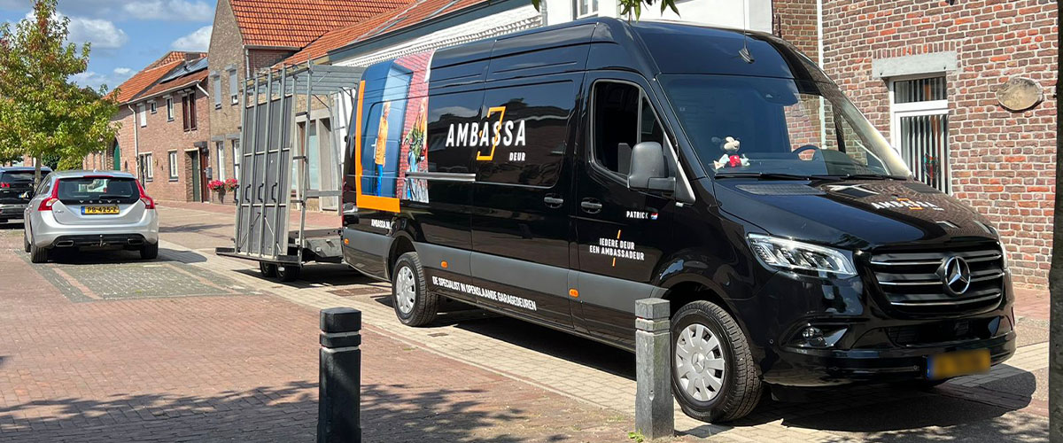 Ambassa garagedeuren montage