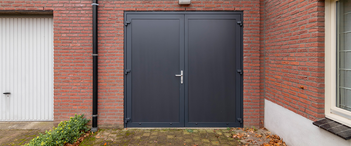 Onderhoudsvrije garagedeuren gesloten
